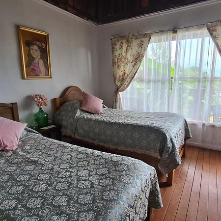 Tranqueras Del Monte Bed & Breakfast Chaiten Exterior photo
