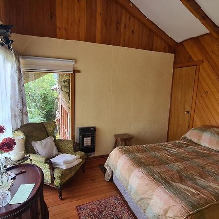 Tranqueras Del Monte Bed & Breakfast Chaiten Exterior photo